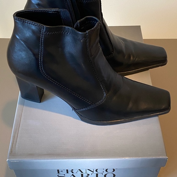 Franco Sarto booties - Picture 1 of 2